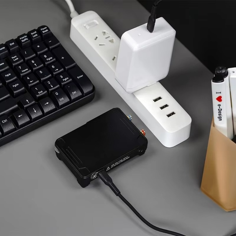 Alimentatore Digitale Regolabi - Programmable Linear Dc Power Supply 30V 10A recensione e prezzo